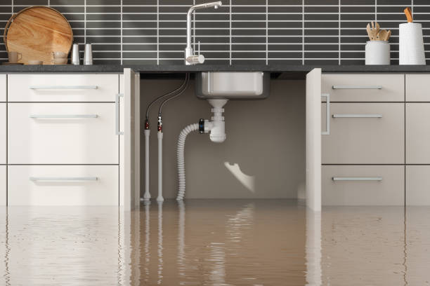 Water damage restoration process in Middlefield, OH